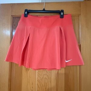 Nike Coral Skort with White Logo size L